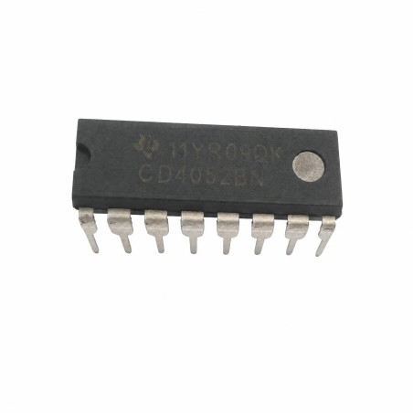 CD4052 - multiplexer/demultiplexer - DIP16